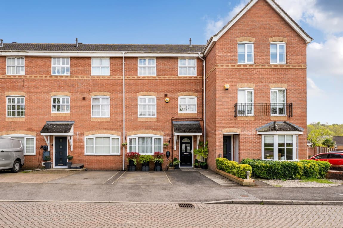 Arcadia Close, Basingstoke RG22 4AJ
