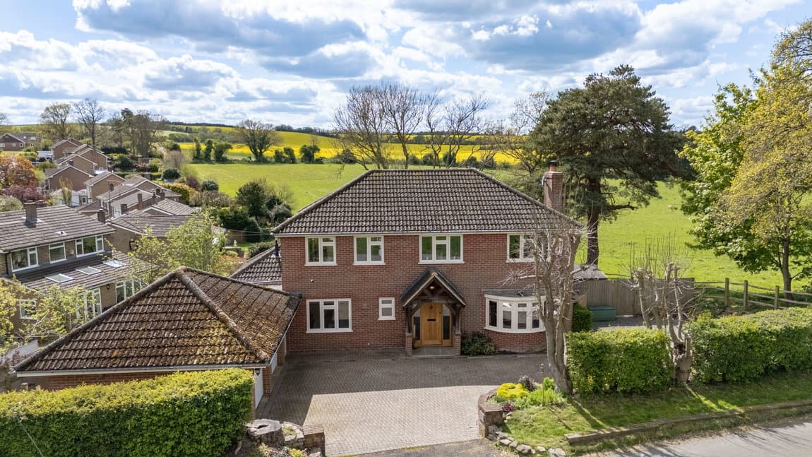 North Waltham, Basingstoke, RG25 2BS