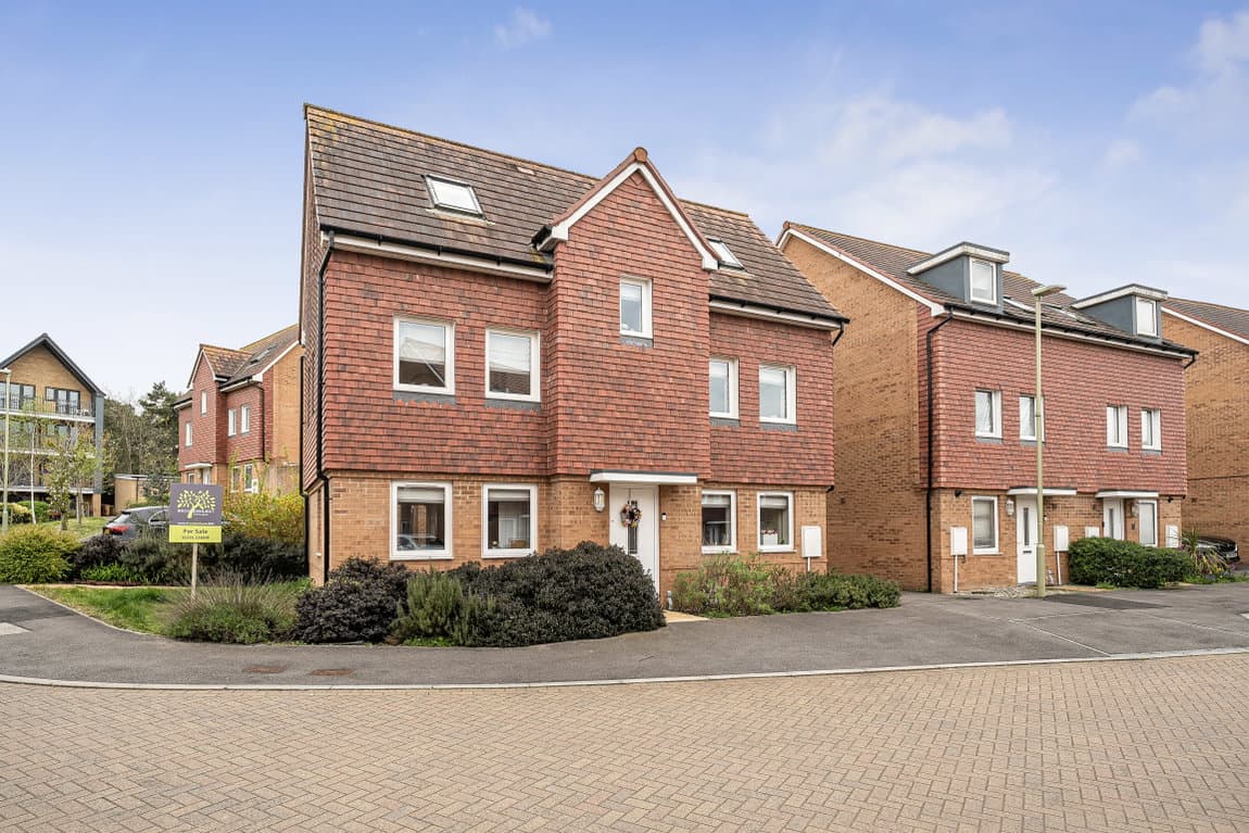 Worldham Gardens, Basingstoke