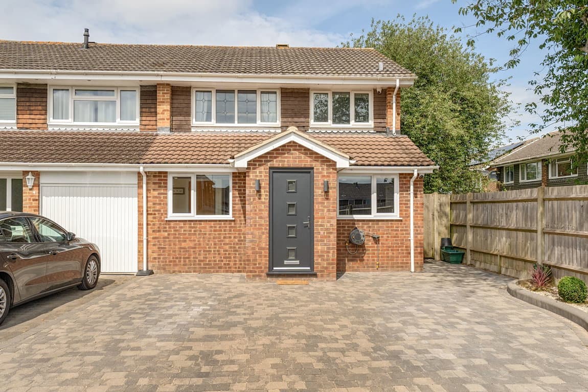 Britten Road, Basingstoke RG22 4HN