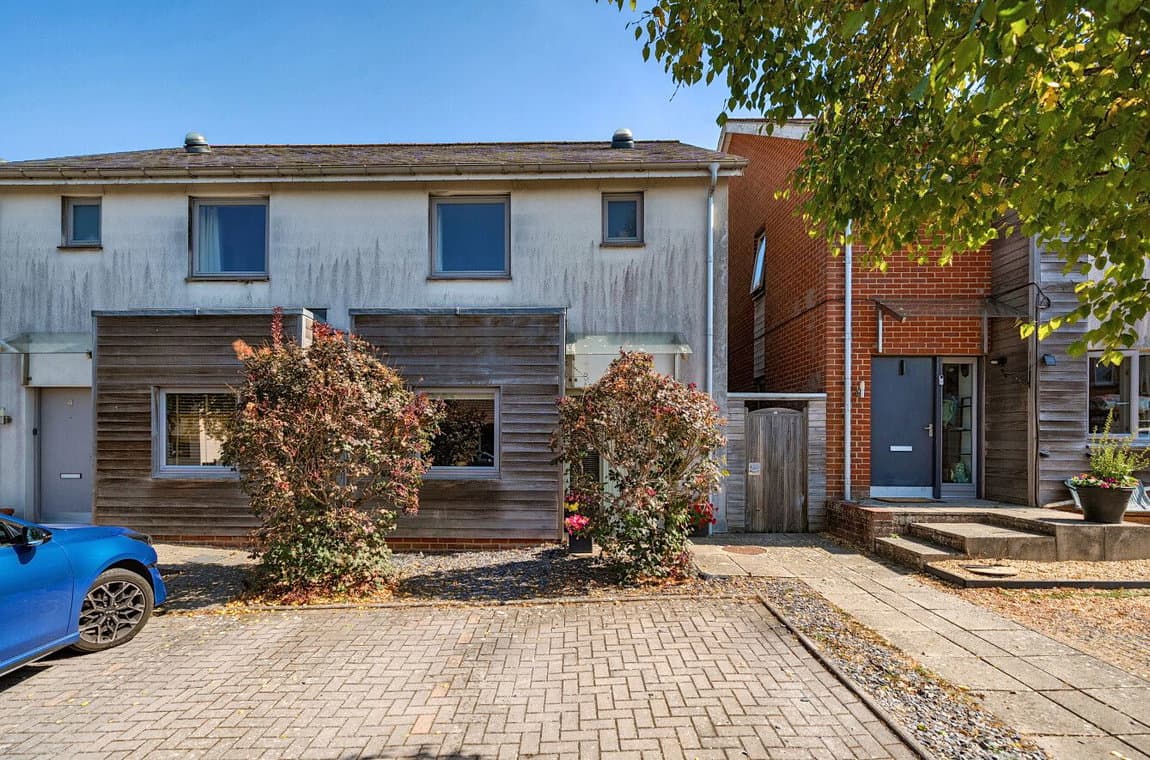 Porter Place, Simmonds Road, Ludgershall, SP11 9FL
