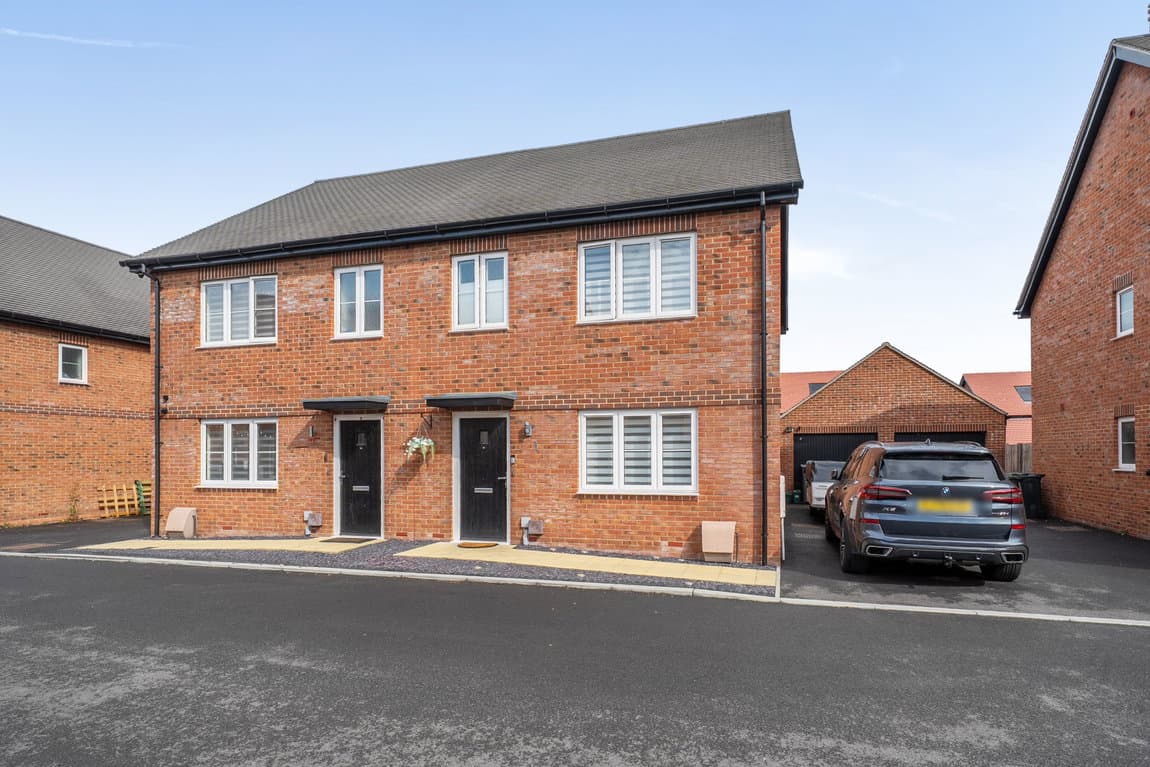 Quonset Avenue, Basingstoke RG23 7PE