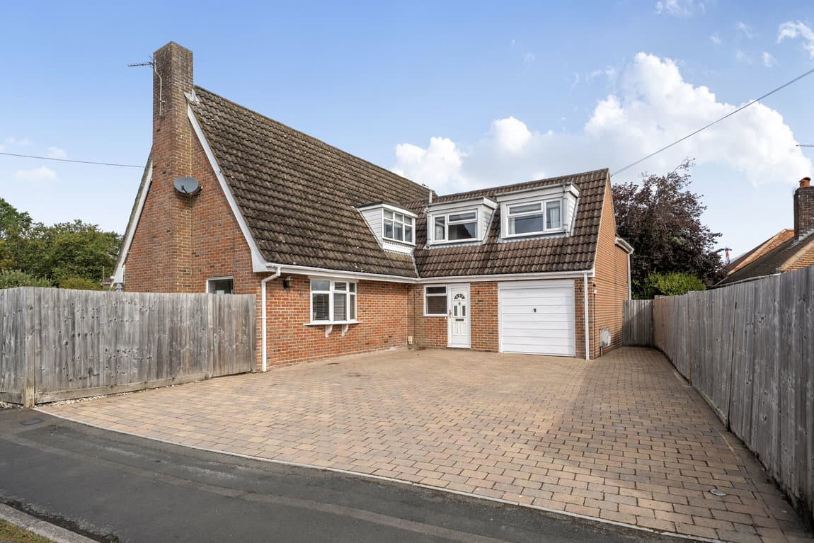 Church Road, Pamber Heath RG26 3DP