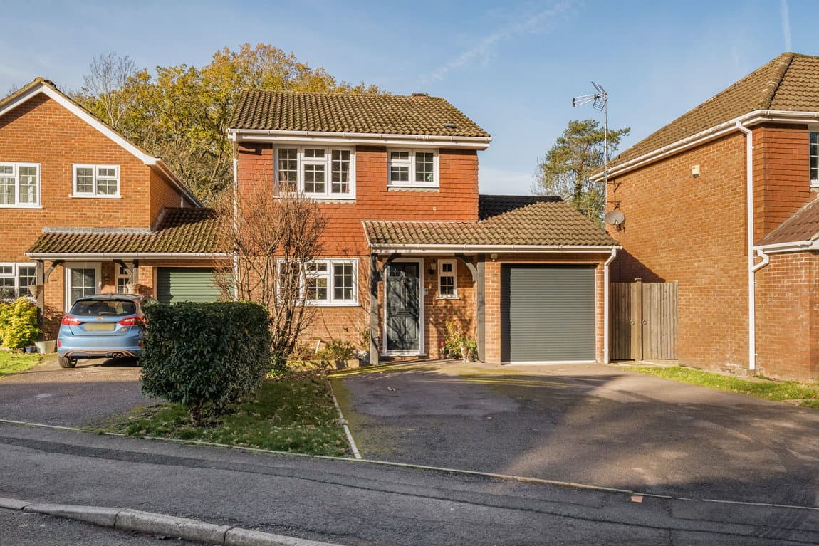 Mulberry Way, Basingstoke RG24 8TZ
