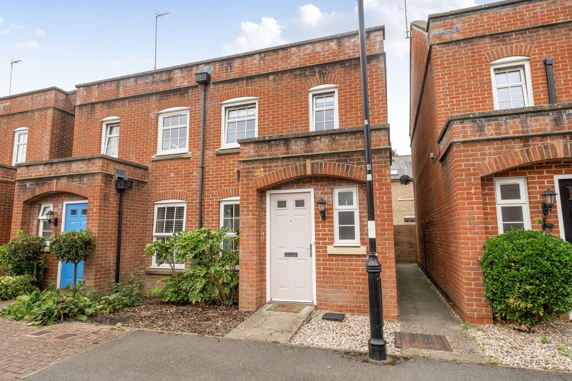 Wickham Way, Sherfield-on-Loddon RG27 0SN