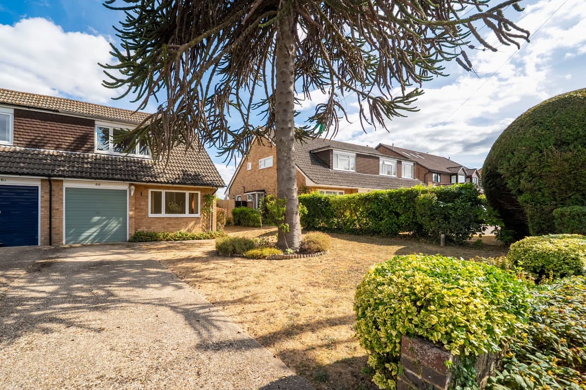 Oakley Lane, Oakley, Basingstoke, RG23 7JX