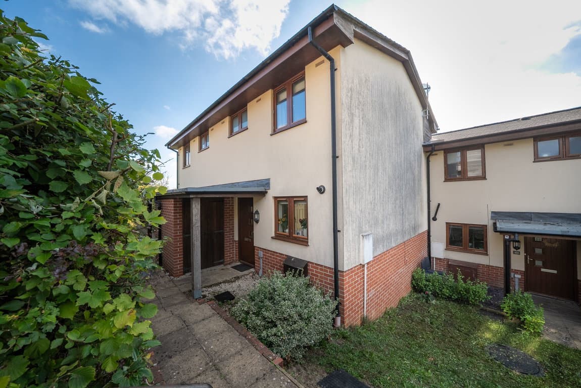 Foxdown, Overton, Basingstoke RG25 3JQ