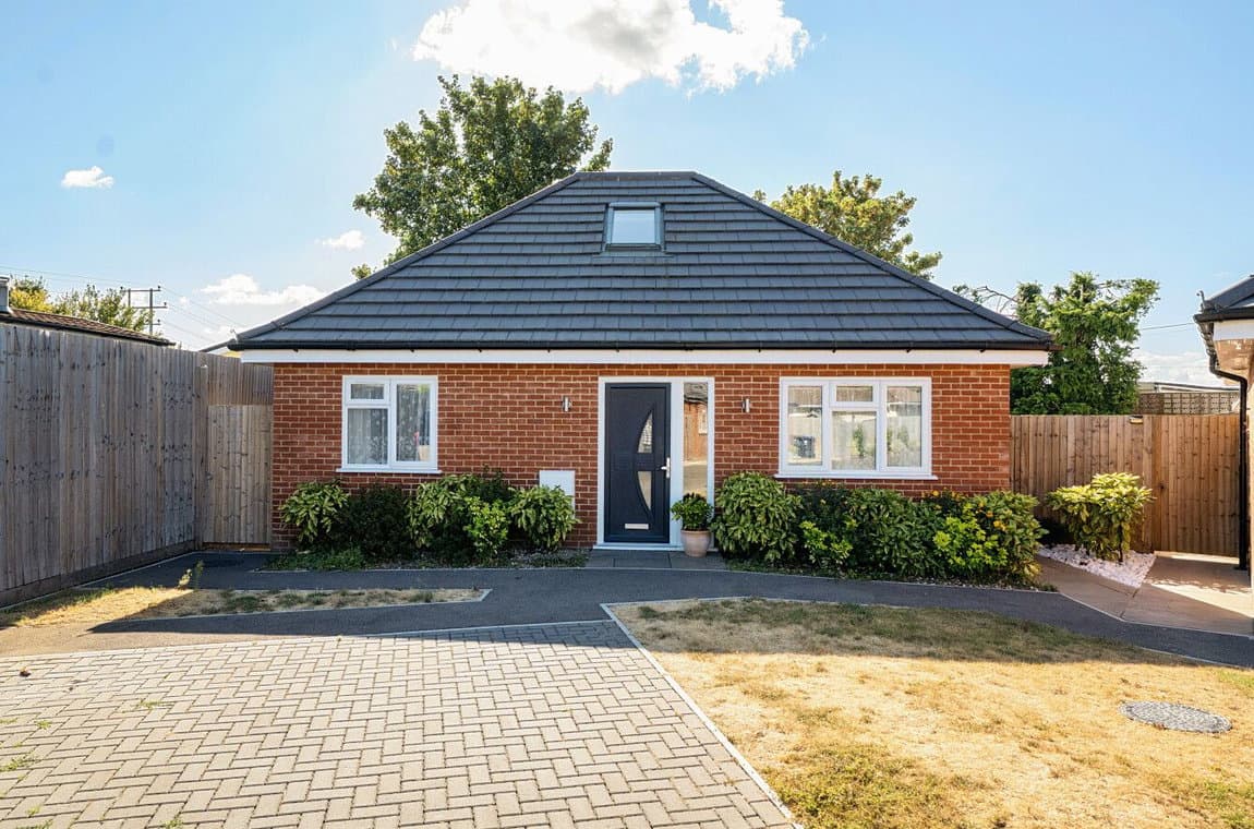 Porton Road, Amesbury, SP4 7LL