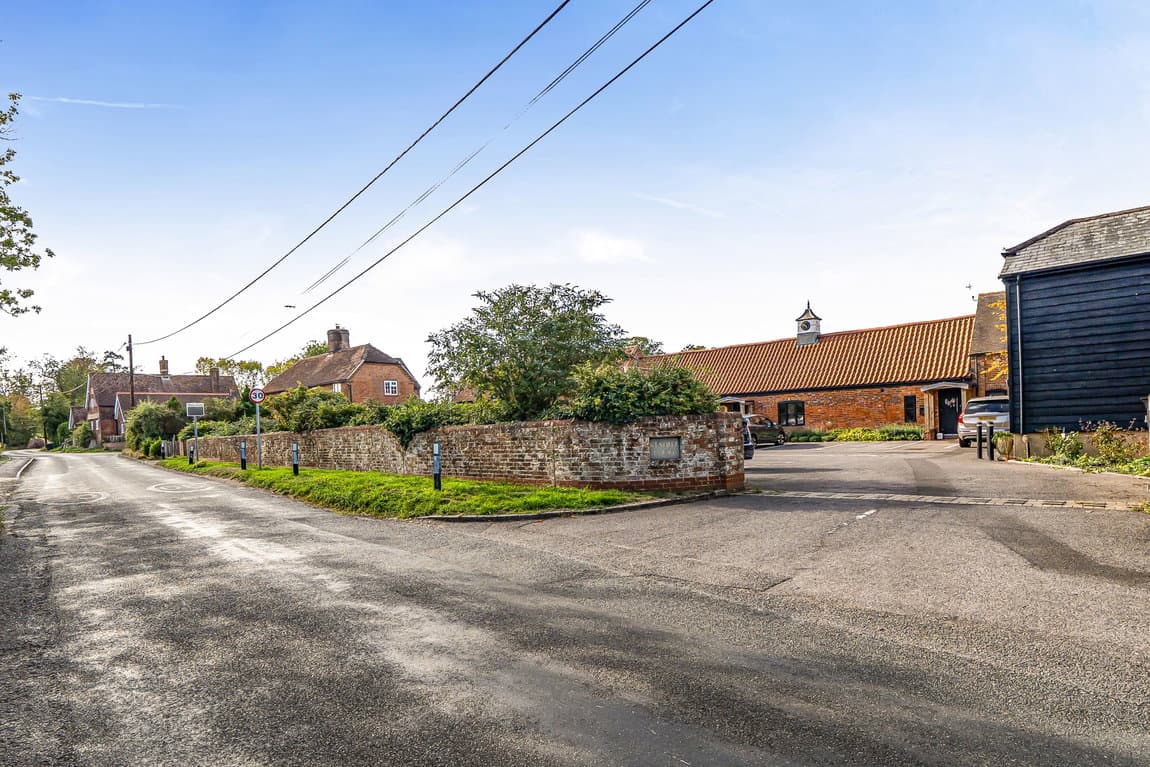 Kestrel Court, Sherborne St. John RG24 9HJ