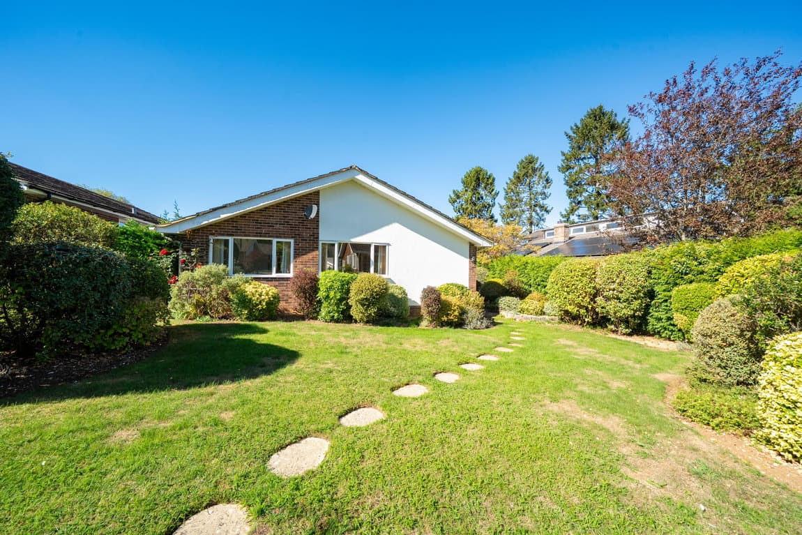 Kings Orchard, Oakley, Basingstoke, RG23 7AX